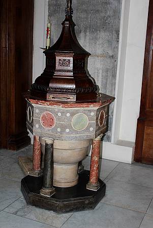 Paternoster Royal - The Font